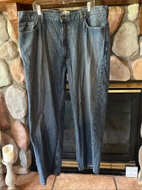 Levi's Signature Men's Faded Blue Straight Leg Jeans, 40W x 30L